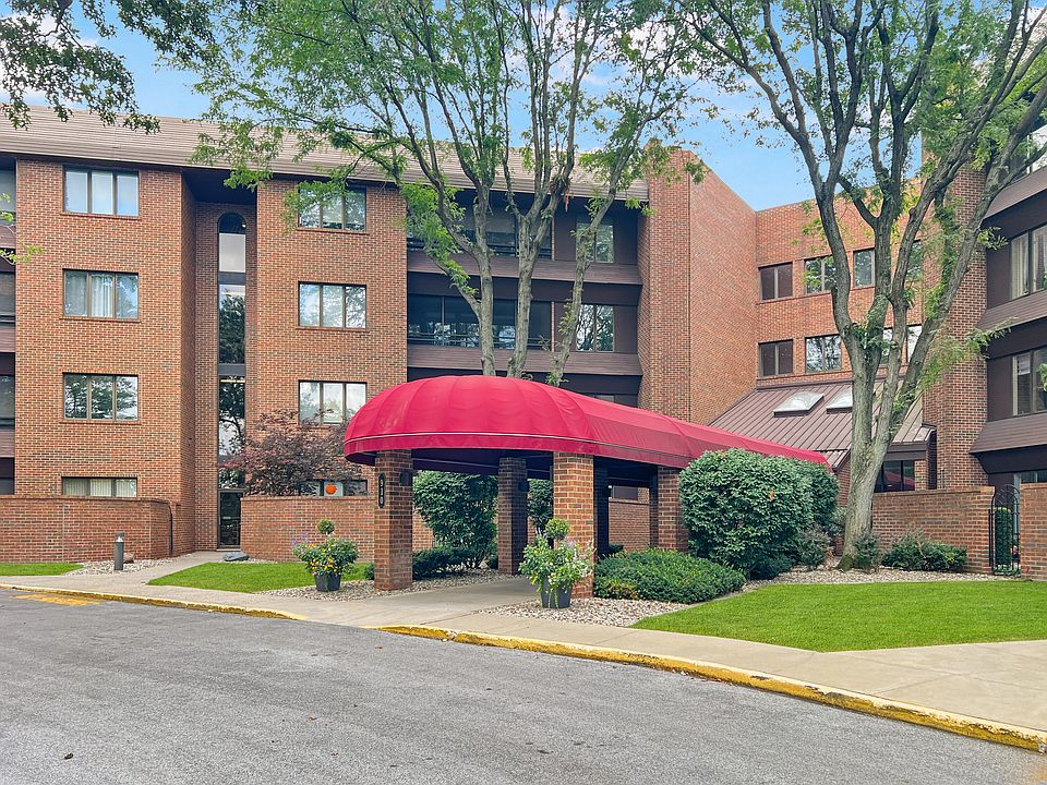 1st image of 910 Ridge Rd Unit 208
