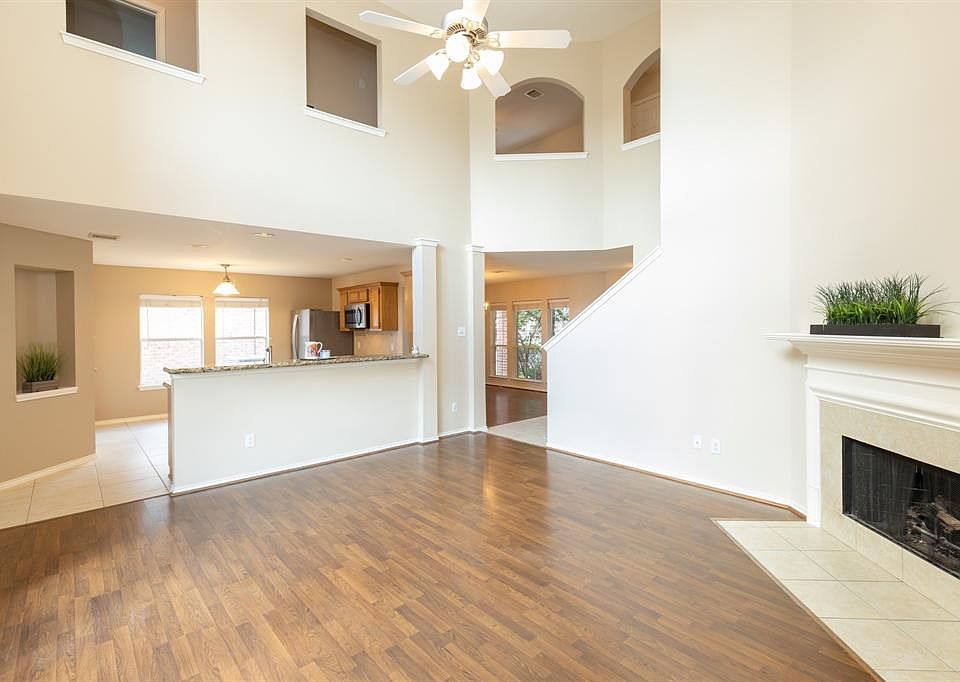 1st image of 22880 Lantern Hills Dr