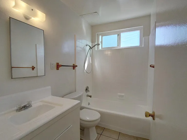 11117 Lower Azusa Rd #A — Photo 10