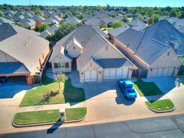 10324 Veneto Cir, Oklahoma City, OK 73120
