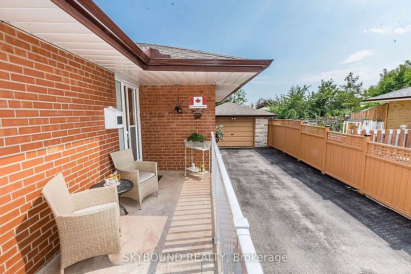 Toronto House for rent - 3 Bedrooms — photo 6
