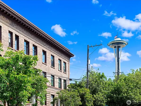 22 John Street #C, Seattle, WA 98109