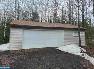 7388 Ely Lake Dr, Eveleth, MN 55734