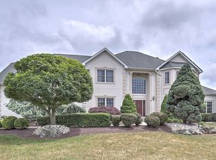 9 Sapphire Dr, Marlboro, NJ 07746