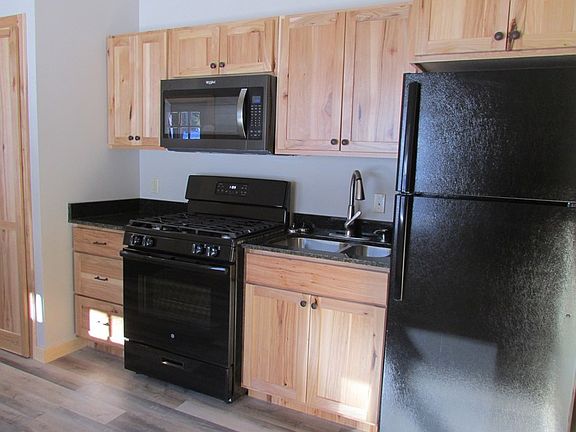 4th image of 81 Juniper Hill Ln