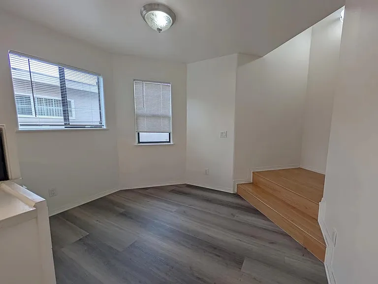 305 N Cedar St #204 — Photo 10