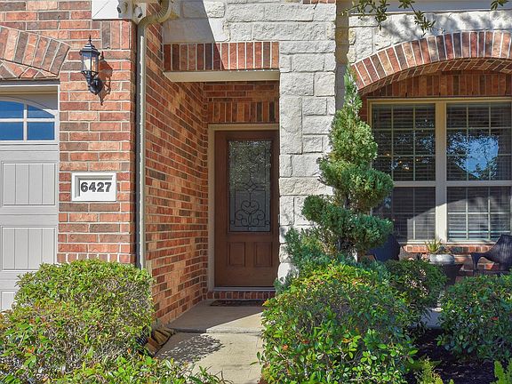 4th image of 6427 Addlestone Ridge Ln