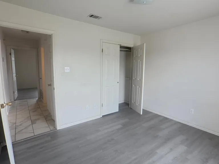 4908 Topsey Dr — Photo 13