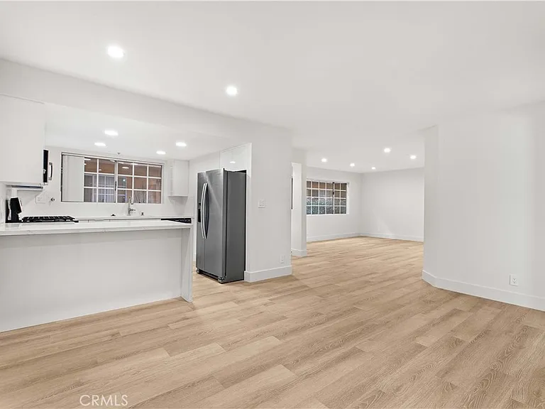 345 W Alameda Ave #104 — Photo 12