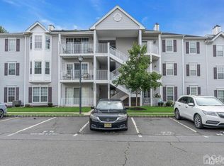 484 Witney Ct, North Brunswick, NJ 08902