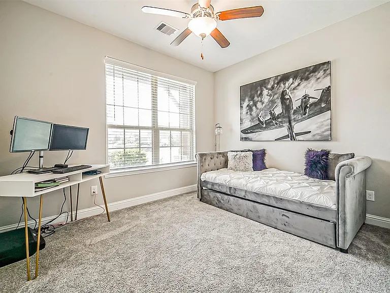 9507 Carson Ln — Photo 9