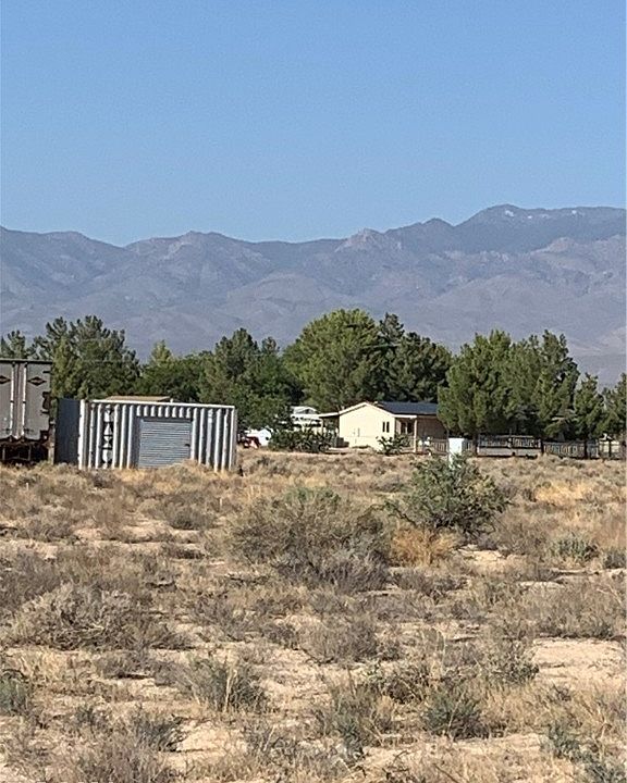 2nd image of 3610 W Quail Run Rd