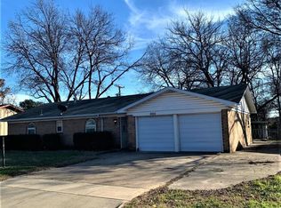 8825 Guadalupe Rd, Fort Worth, TX 76116