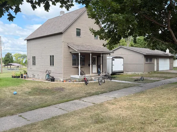 1011 4th Ave, Madison, MN 56256