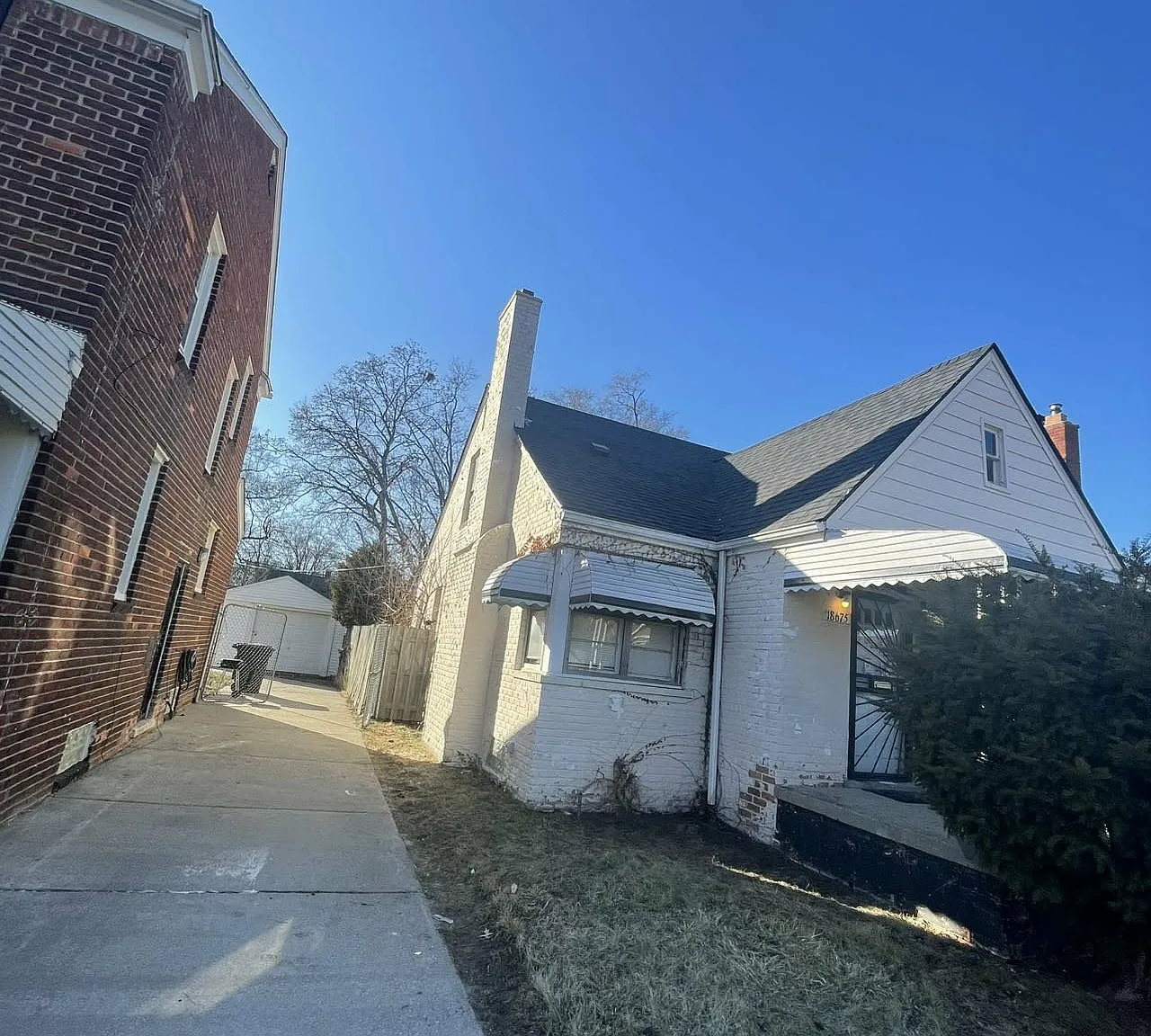3 bed, 1264 sqft, $1,400 — Photo 2
