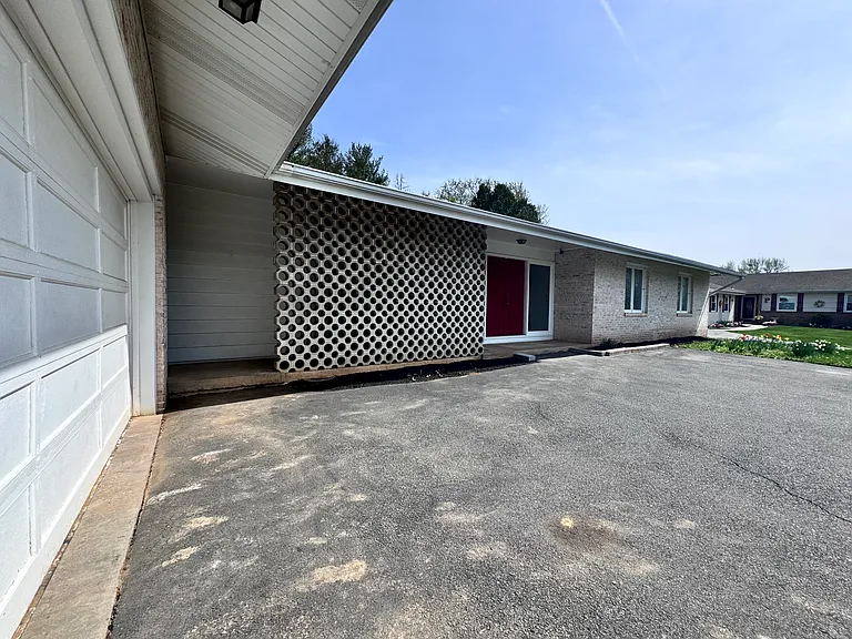 6026 Clubhouse Ln — Photo 51