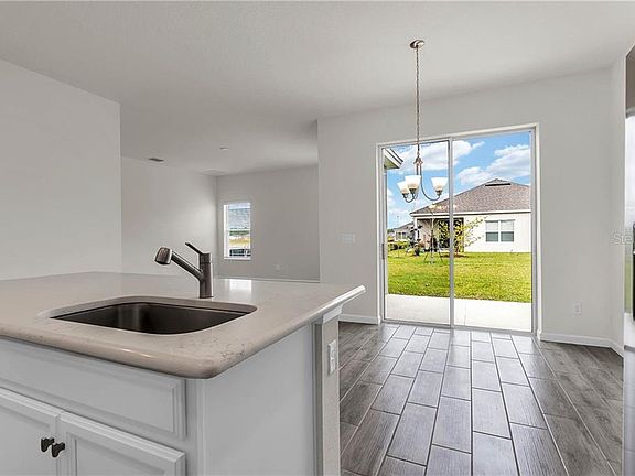 3rd image of 3536 Fernanda Dr