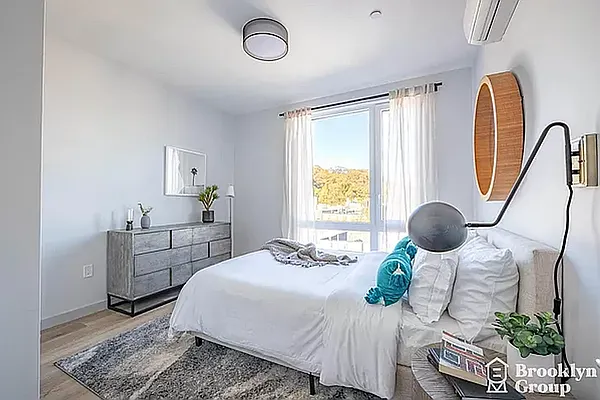 Rented by Brooklyn Group | media 7