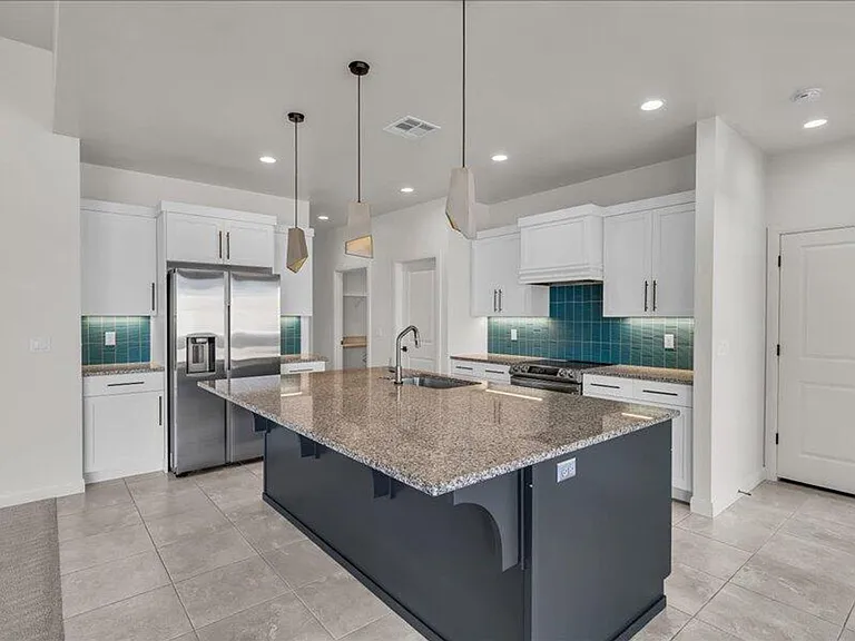 1336 W Firepit Knoll Dr — Photo 4