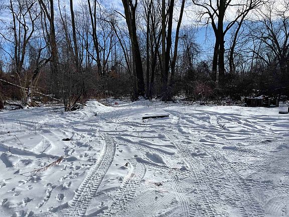 2nd image of 4300 Zimmer Rd