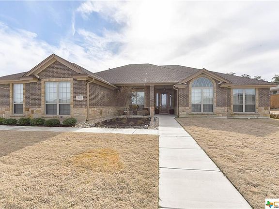 2nd image of 6028 Brandy Dr