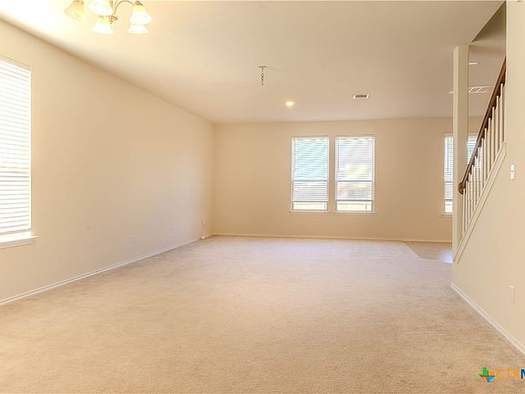 3rd image of 620 English Oak St