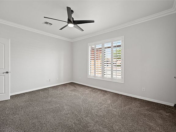 5th image of 3363 Monte Moro Street