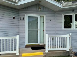 1720 Elizabeth St APT 13, Baraboo, WI 53913