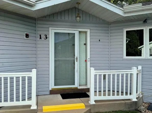 1720 Elizabeth Street #13, Baraboo, WI 53913