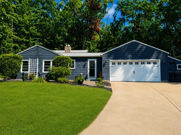 2185 S 4th St, Kalamazoo, MI 49009