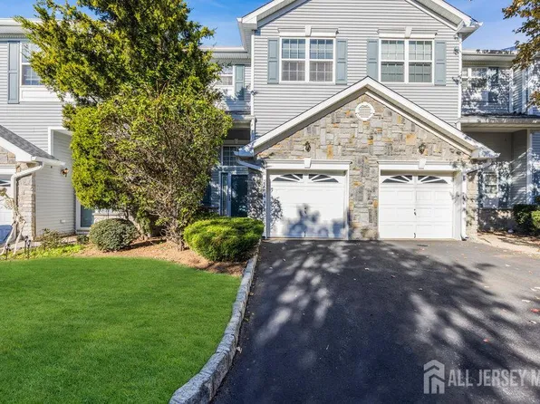 9 Rozalyn Ln #131, South Amboy, NJ 08879