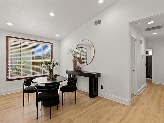 5th image of 3505 Pinehill Way