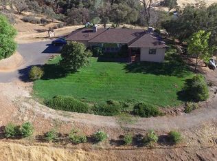 19391 & 19391B Rawhide Rd, Sonora, CA 95370