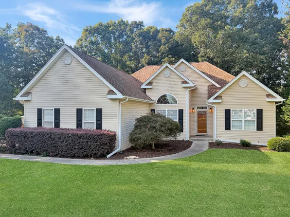 3834 Covered Bridge Pl, Gainesville, GA 30506