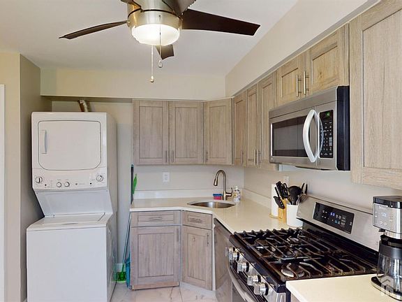 5th image of 3807 Birchwood Ct