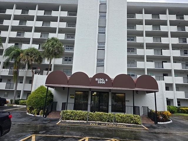 1st image of 5900 NW 44th St APT 701