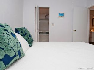 253 172nd St #23, North Miami Beach, FL 33160