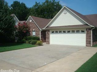 606 N Spring St, Searcy, AR 72143