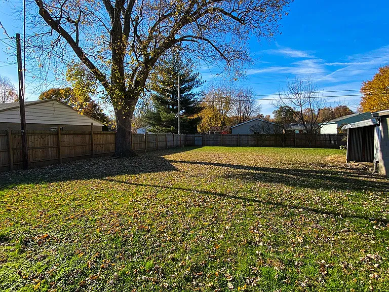 5025 Grandview Dr — Photo 10