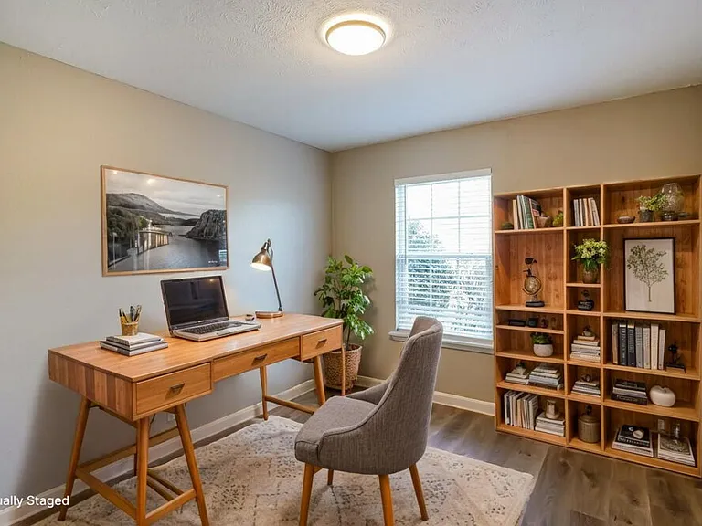 7016 S Hampton Blvd — Photo 13