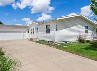 265 Paddock Cir, Iowa City, IA 52240