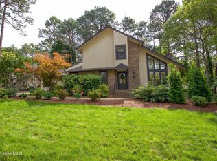 1280 Saint Andrews Dr, Pinehurst, NC 28374