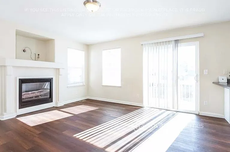 11904 Kearney Cir — Photo 10