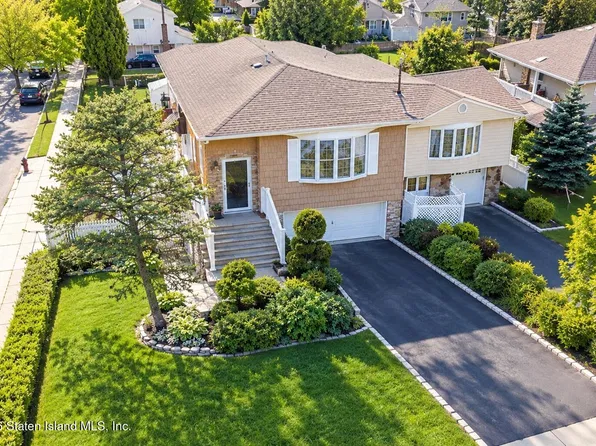 364 Mosely Ave, Staten Island, NY 10312