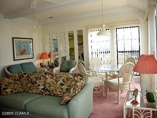 4th image of 102 Diann #19A3