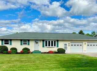259 W Park Dr, Lake City, PA