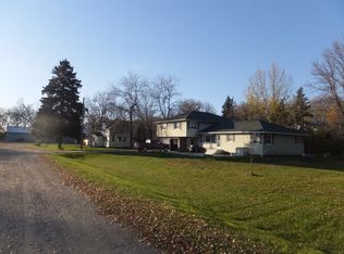 4843 50th St N, Moorhead, MN 56560