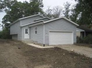 542 N Ravine Dr, Round Lake Park, IL