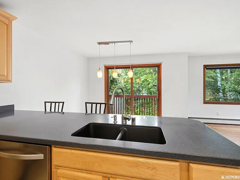18625 S Lowrie Loop — Photo 10