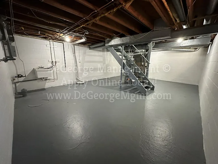 Sterling Square Townhomes — Photo 19